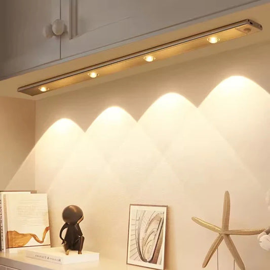 USB LED Lampa sa Senzorom Pokreta na Baterije