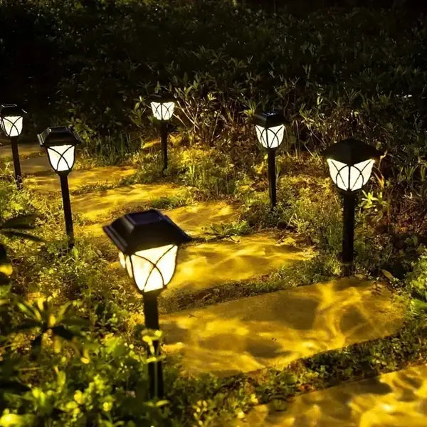 Solarne LED lampe – solarno svetlo za baštu 6 kom.